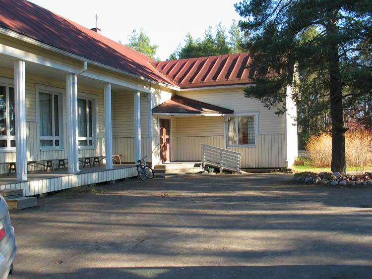 Oulunsalon Nuorisoseuran talo