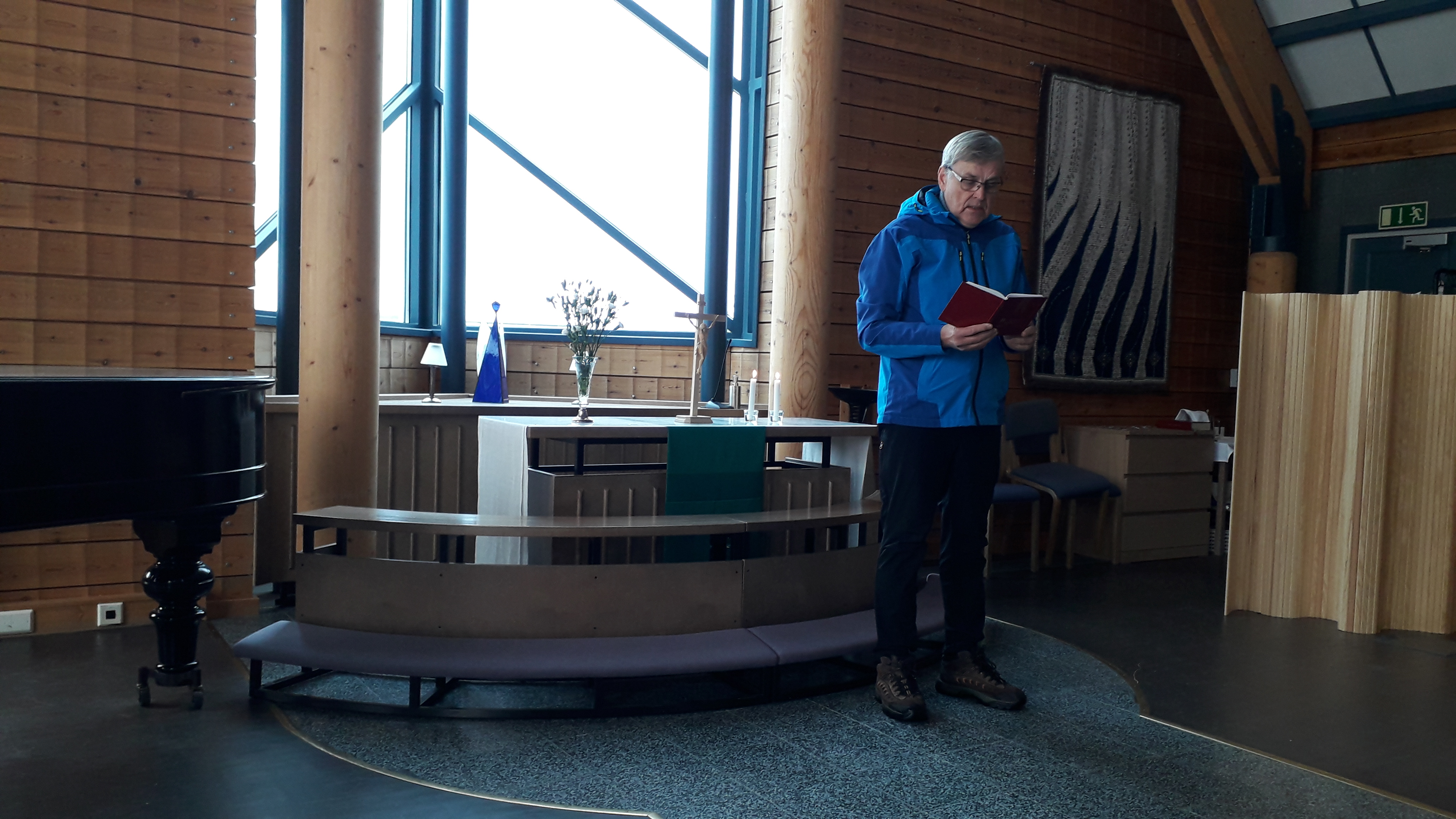 Hartaus Pyhän Laurin kappelissa, Heikki luki tekstin