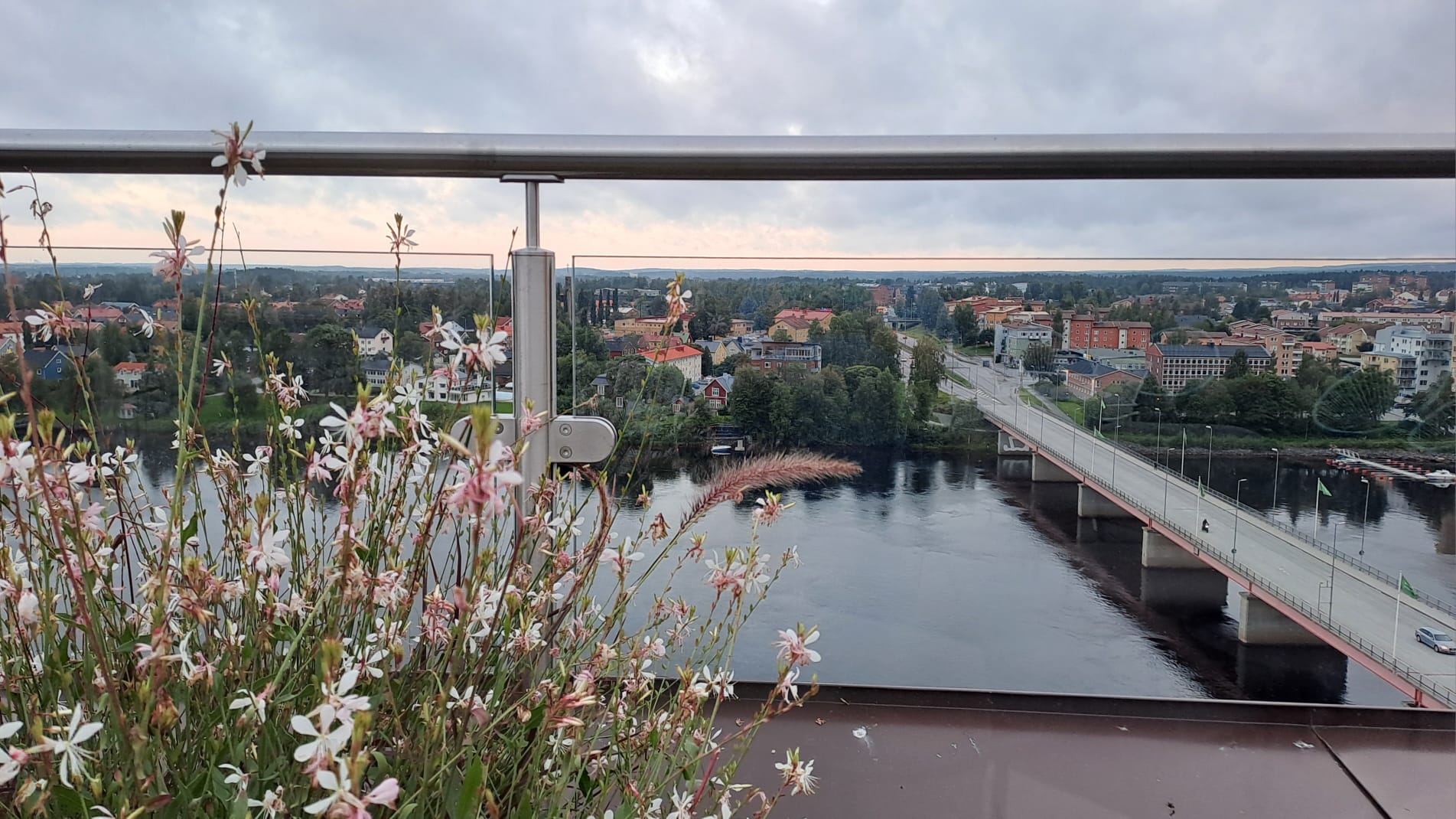 Kiertoajelun ja iltakävelyn kohteita