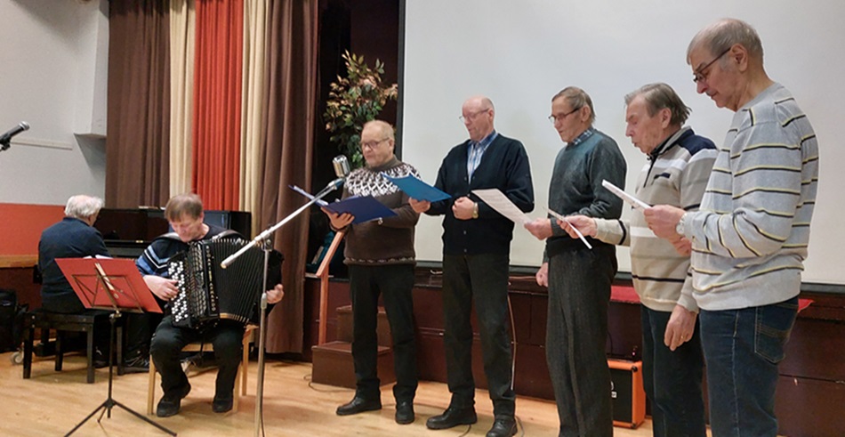 Välikylän aikamiehet