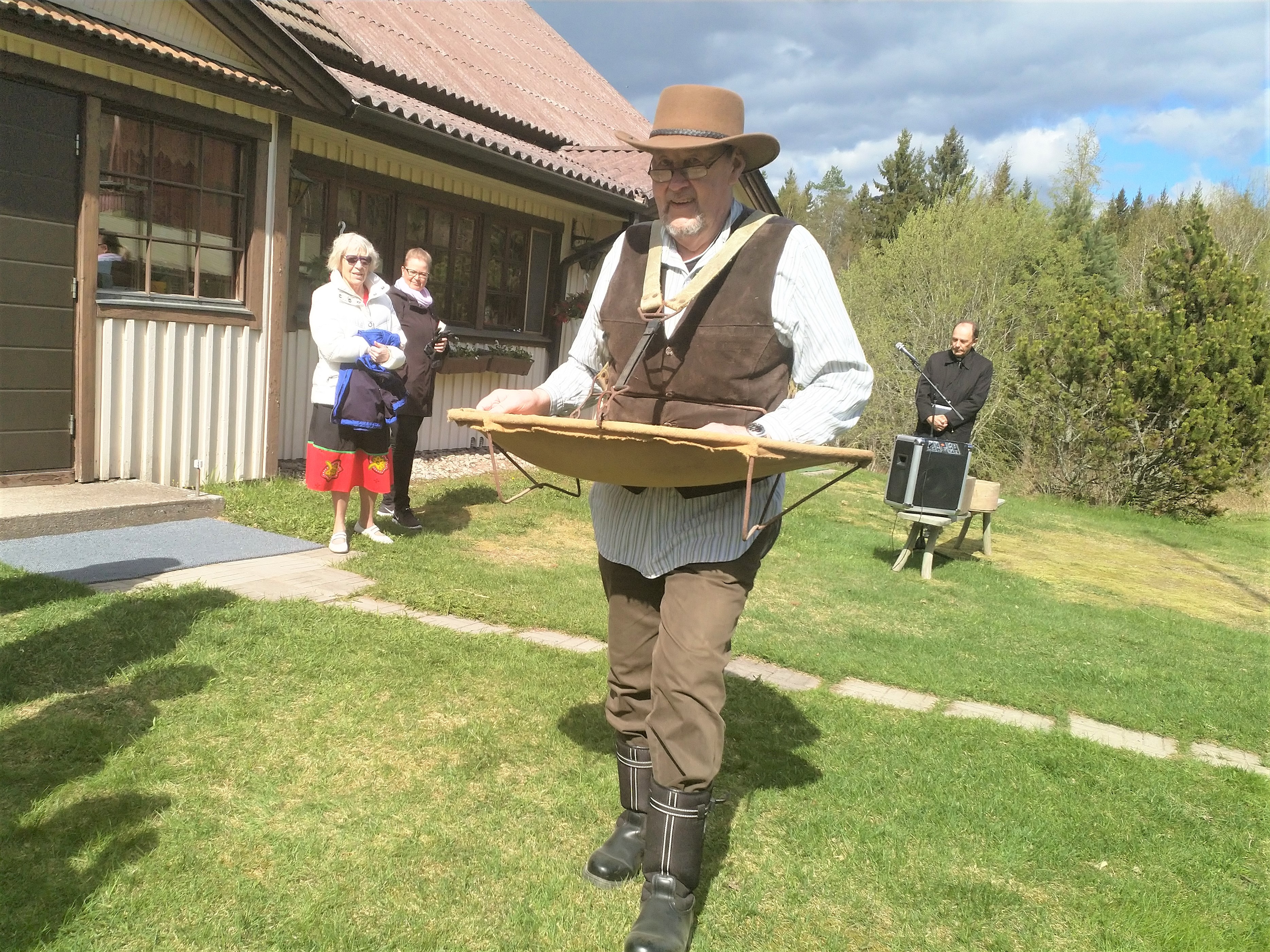 Ylöjärvi Mattila toukosiunaus