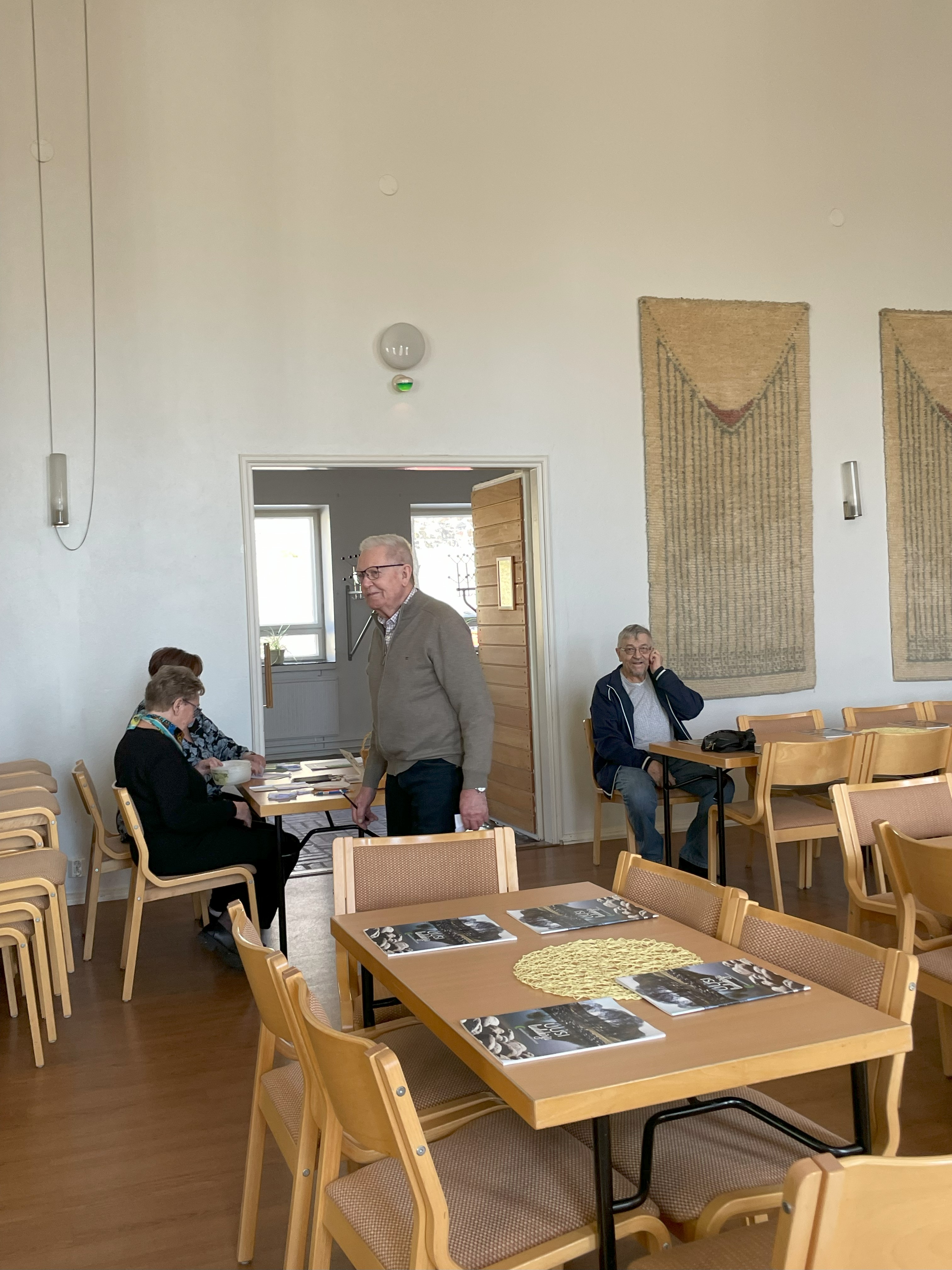 Arpojen myyjät valmiina