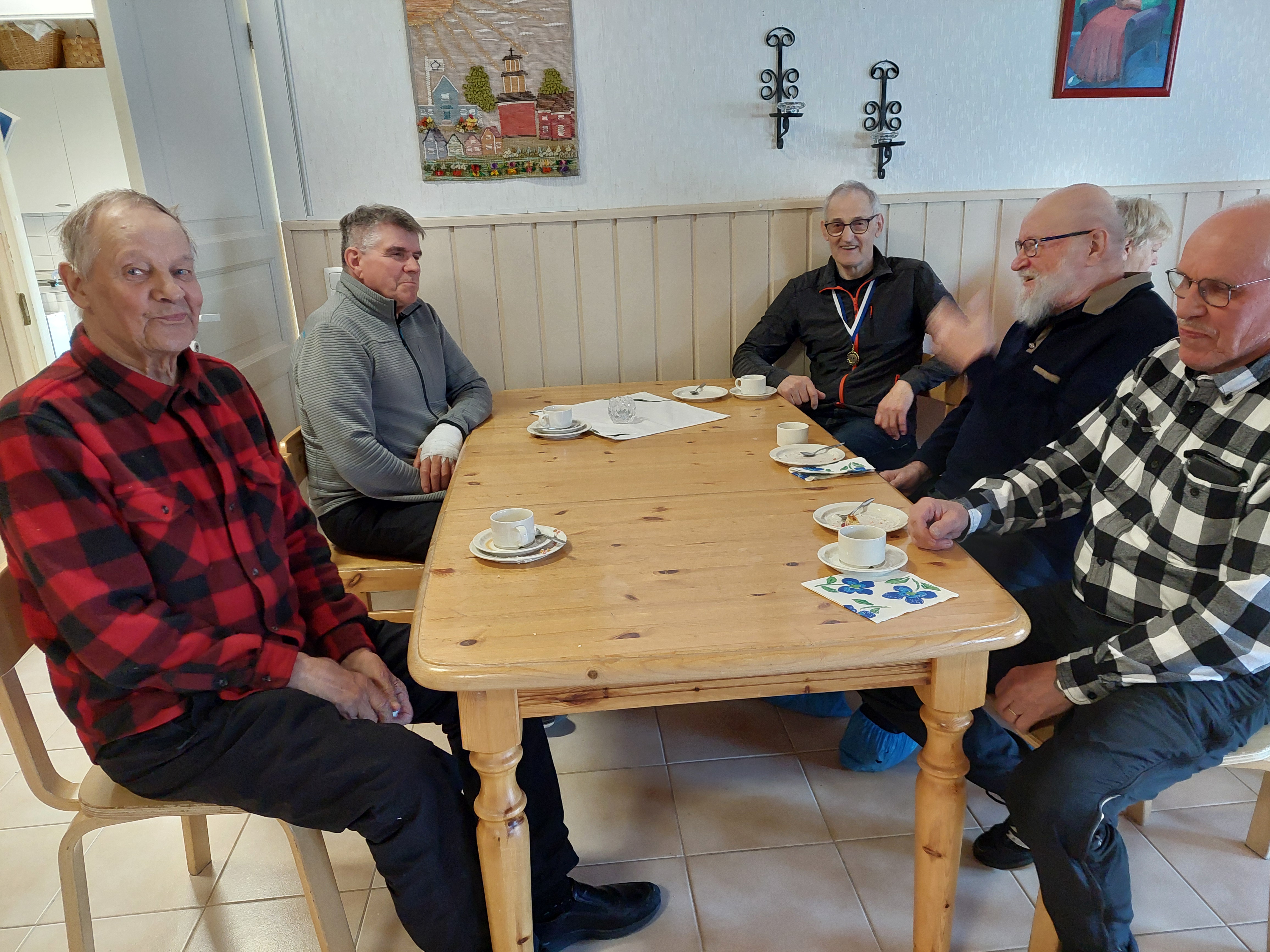 Timo, Tapio, Pekka, Pauli ja Taisto