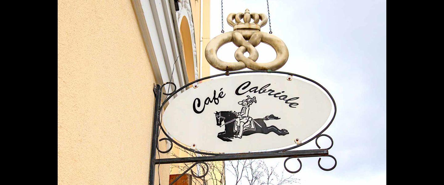 Lounas Cafe Cabrioleessa