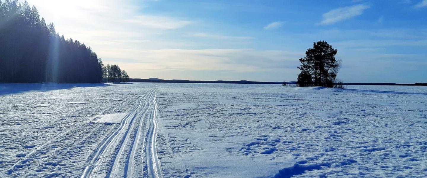 latu  jäällä Kiiminkijoella