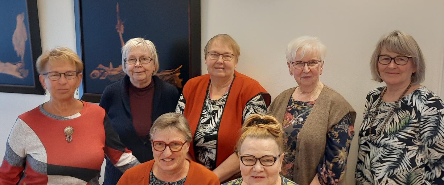 Työryhmä kokouksessa