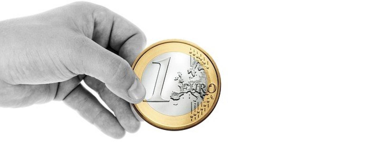 Akaa euro