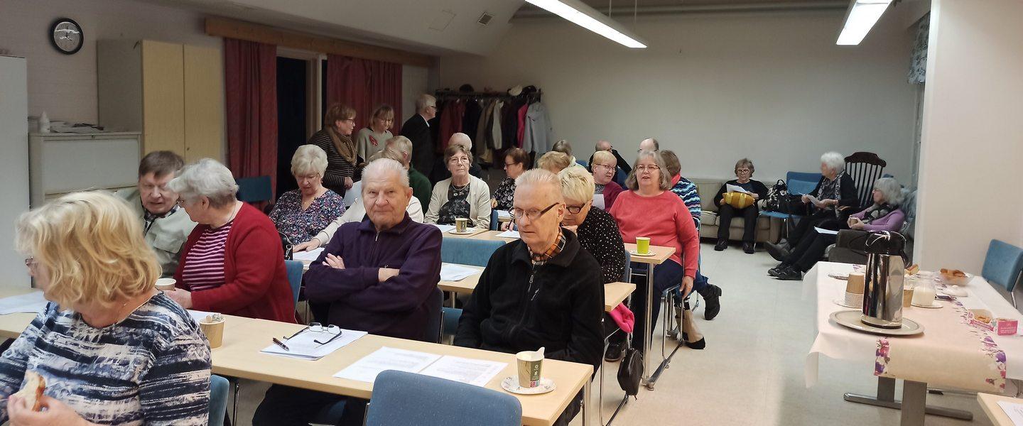Lappeenrannan yhdistyksen syyskokouksessa