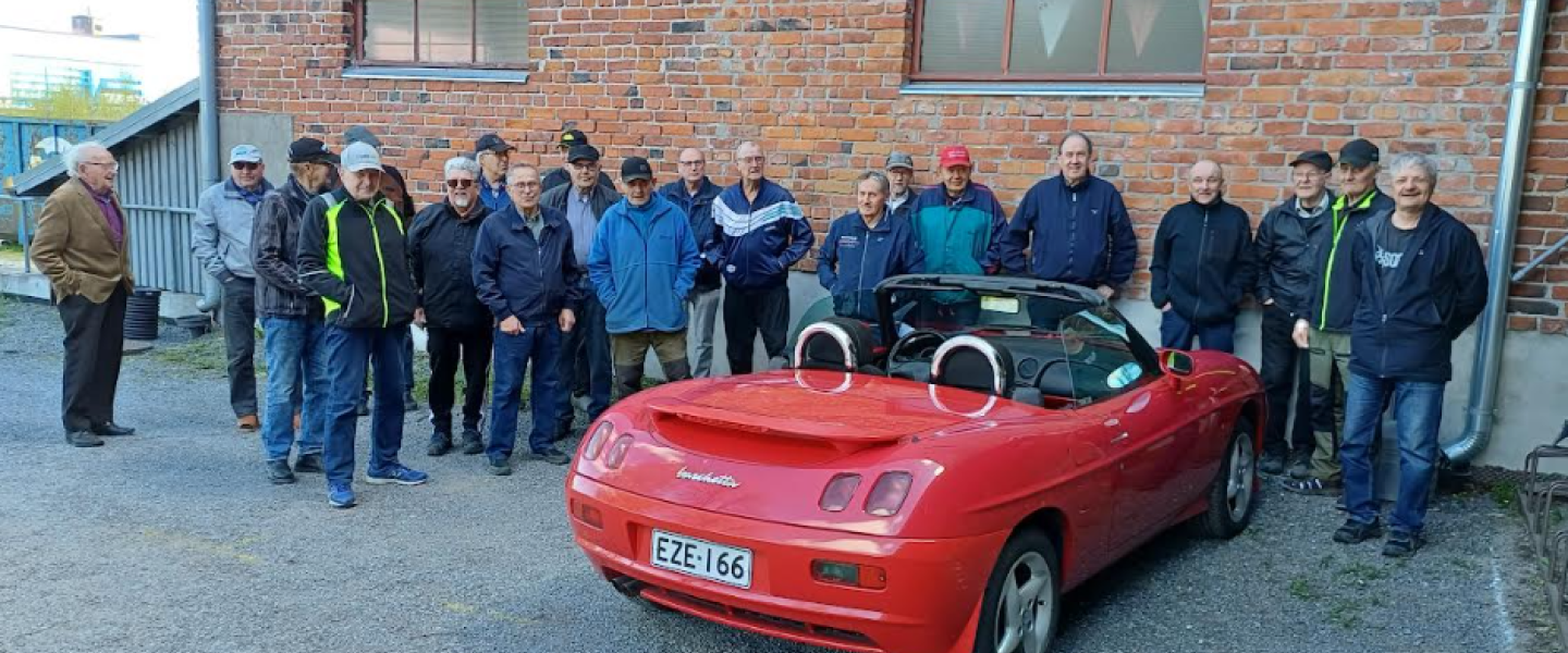 ÄijäVirtaa vierailu Vaasan auto-ja moottorimuseo 