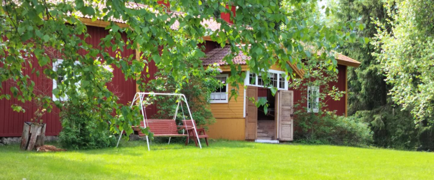 Kauppilan pihaovi
