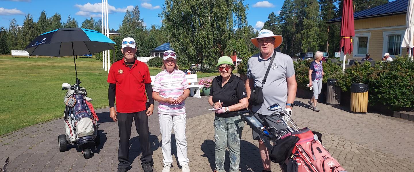 Golfin pelaajia EL:n mestaruuskisoissa Joroisissa