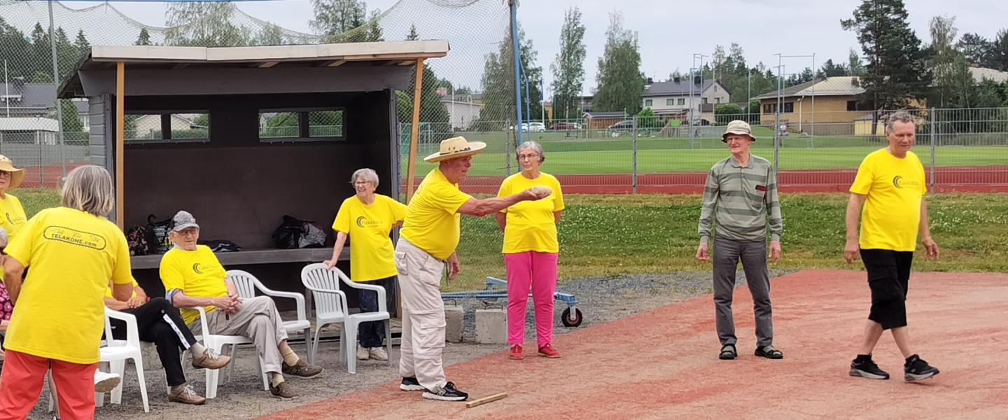 Martti heittää