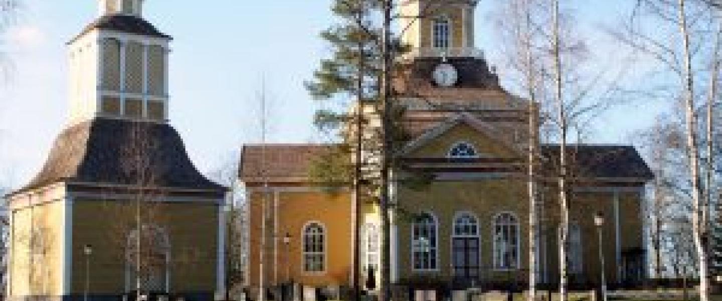 Kirkko ja tapuli