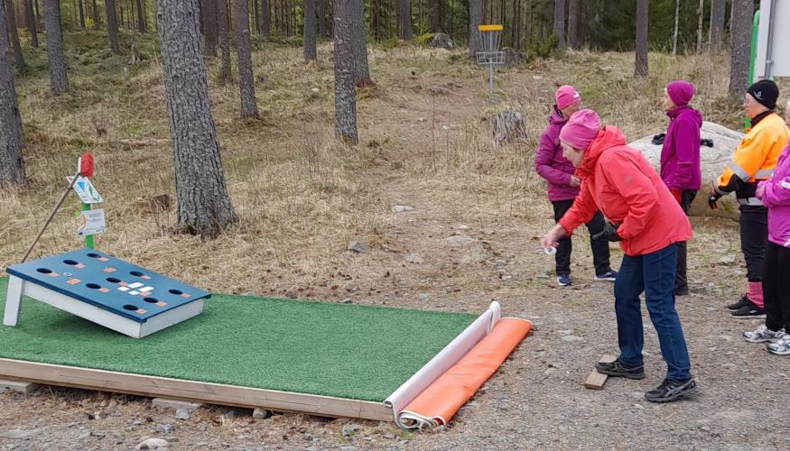 patikkaretki heittokilpailu